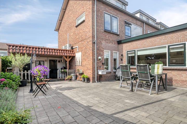 Hoekwoning te koop: Druivenkamp 23, Scherpenzeel (Ge)