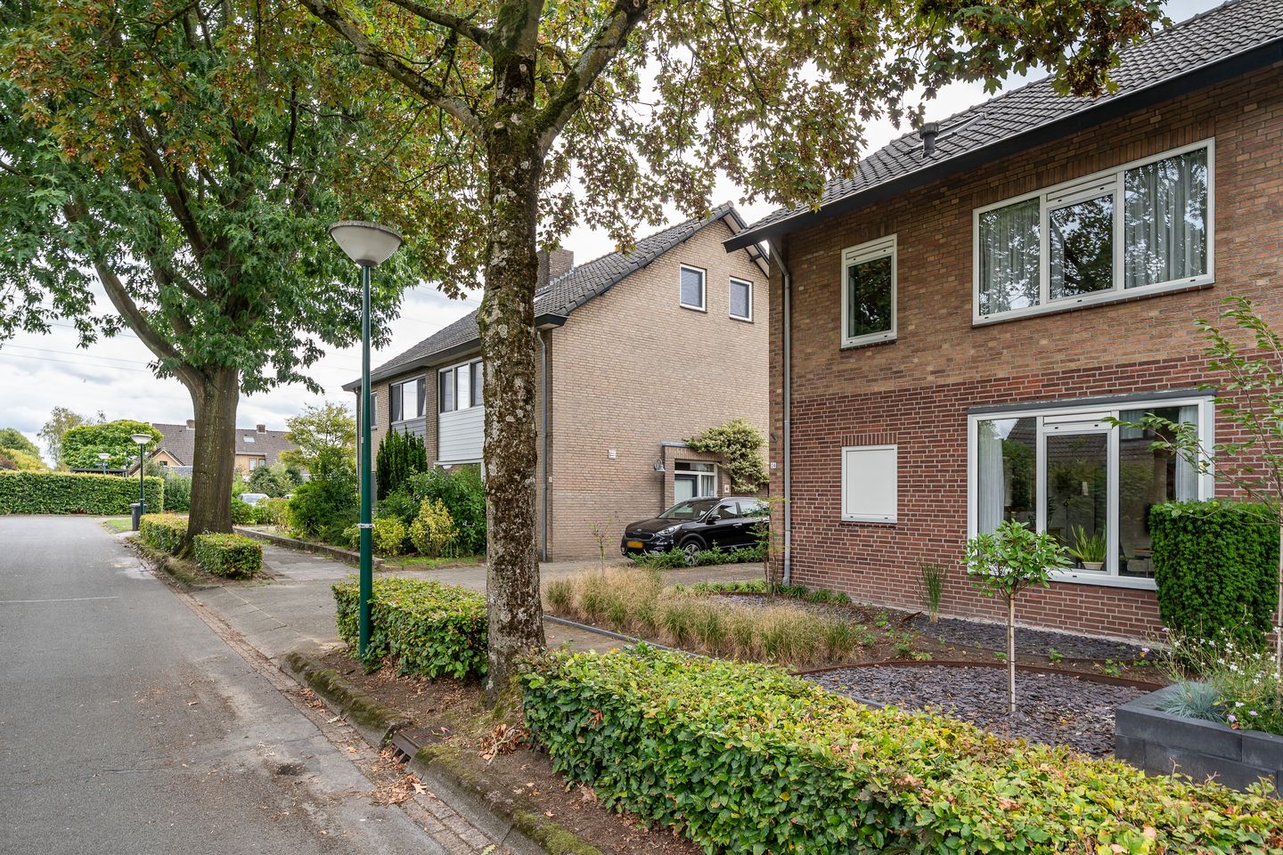 Foto 5 van Saturnus 24