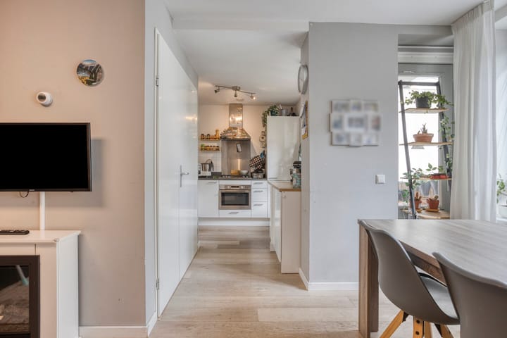 Tussenwoning te koop: Goeman Borgesiusstraat 1, Amsterdam