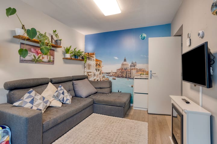 Tussenwoning te koop: Goeman Borgesiusstraat 1, Amsterdam