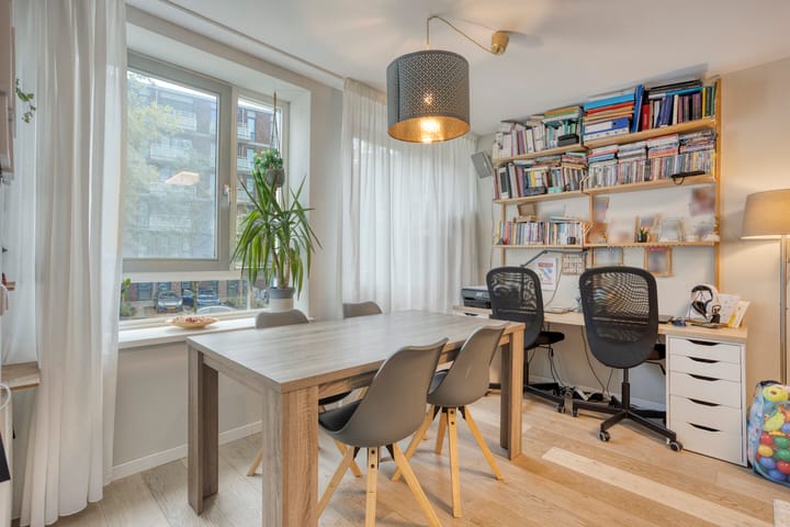 Tussenwoning te koop: Goeman Borgesiusstraat 1, Amsterdam
