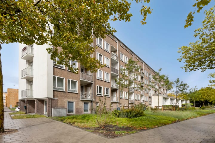 Tussenwoning te koop: Goeman Borgesiusstraat 1, Amsterdam