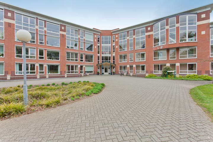 Foto 2 van Bloemendalsweg 13-F17