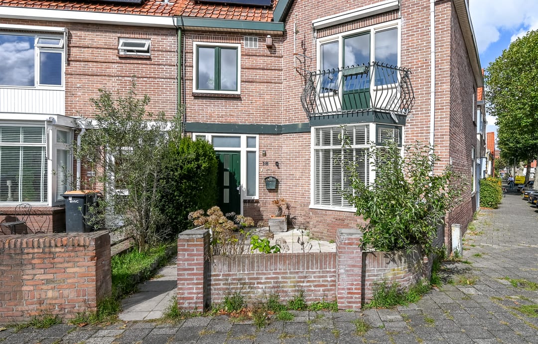Photo 43 of Oosterduinplein 18