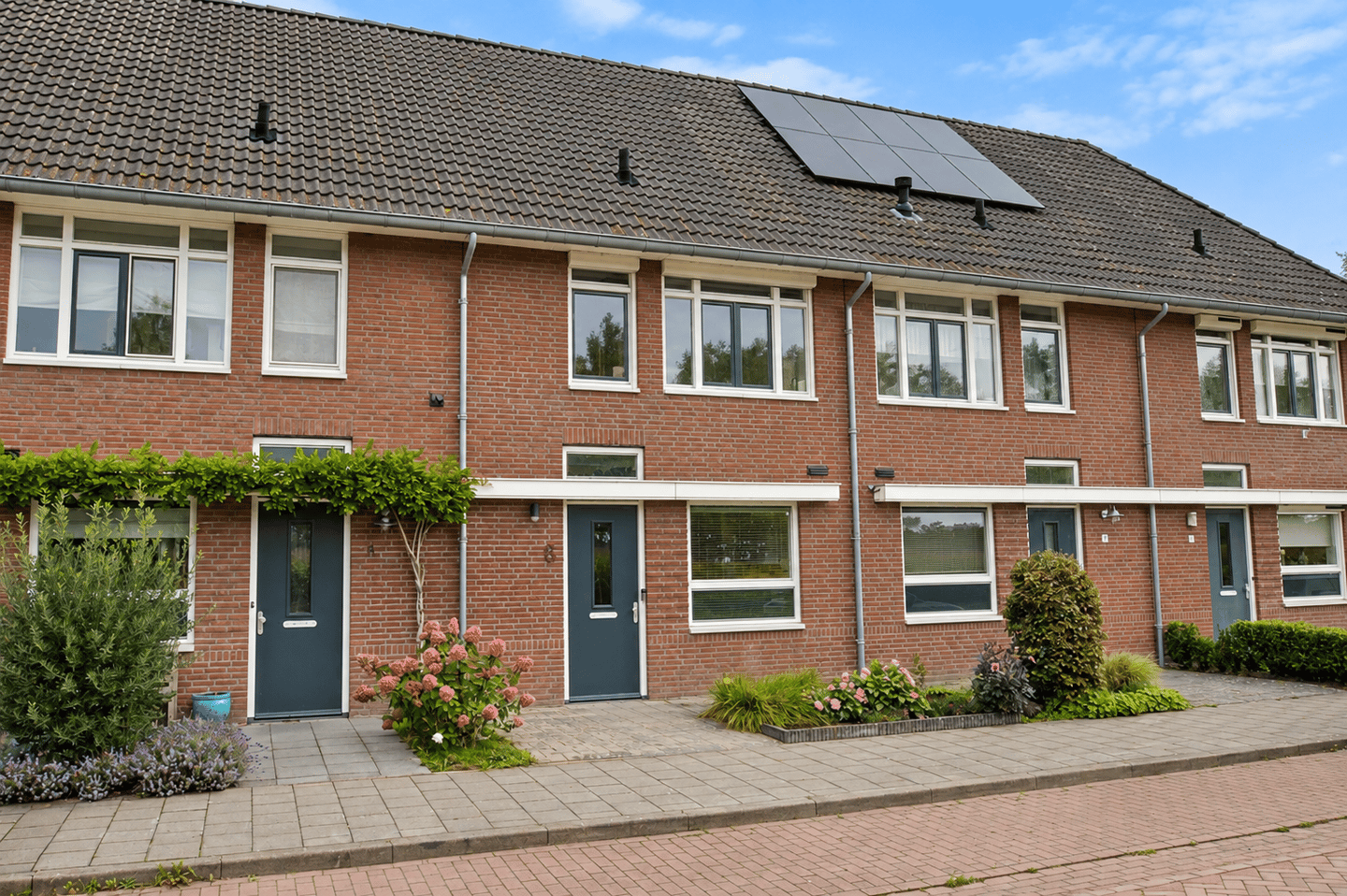 Foto 1 van Vaandrig 6