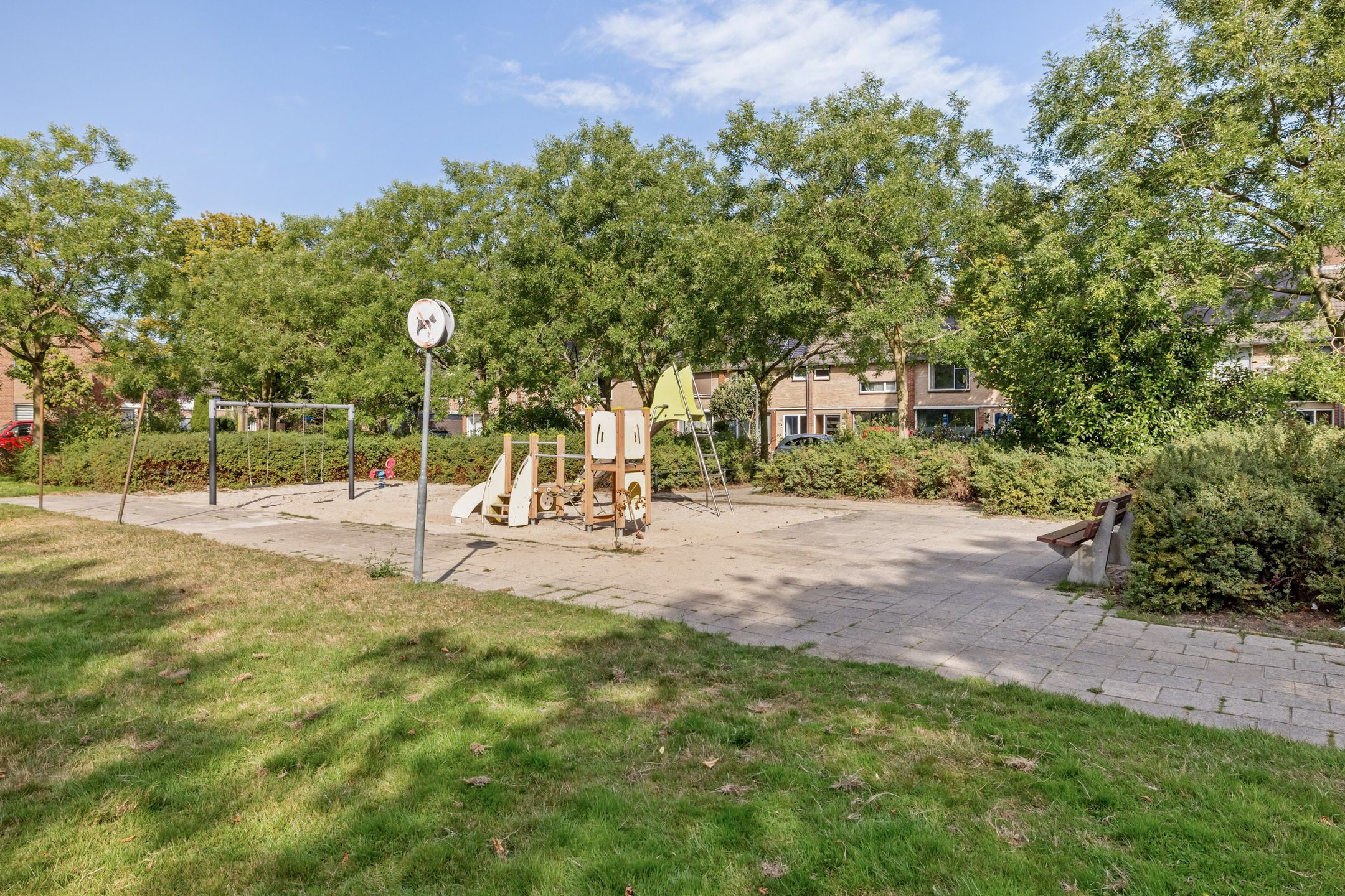 Foto 42 van Adelaertstraat 28