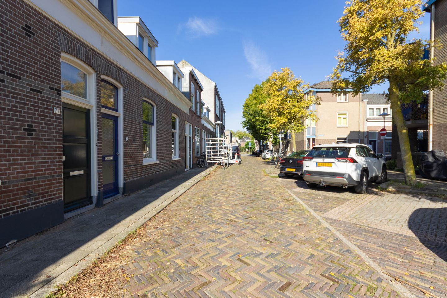 Photo 25 of Bloemstraat 75