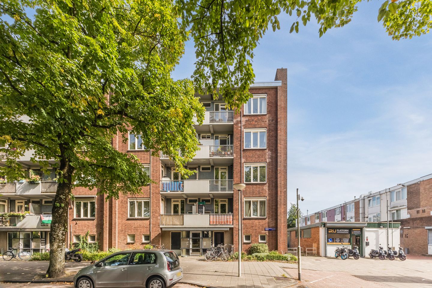 Photo 4 of Burgemeester Fockstraat 170-1
