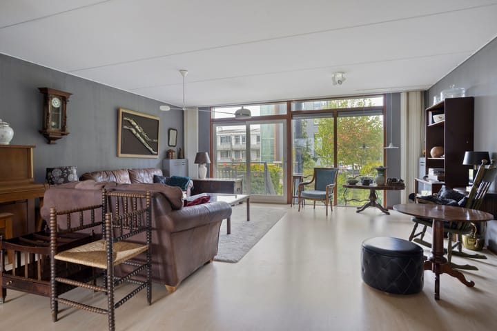 Tussenwoning te koop: Nienoordshaven 19, Leek