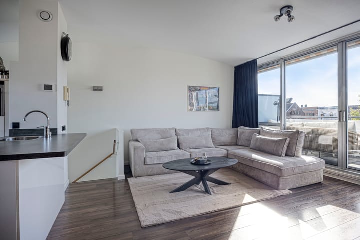 Appartement te koop: Vierwiekenplein 6, Oud-Beijerland