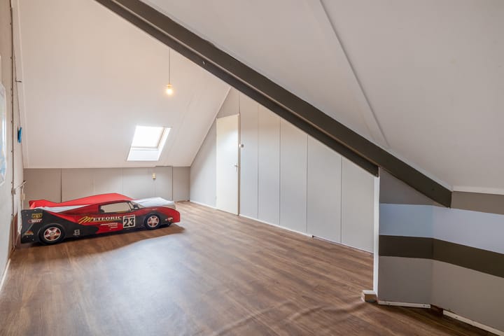 Tussenwoning te koop: Vliegende Koffer 8, Eindhoven