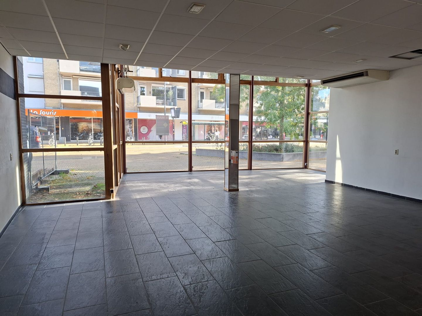 View photo 3 of Nieuwstad 80