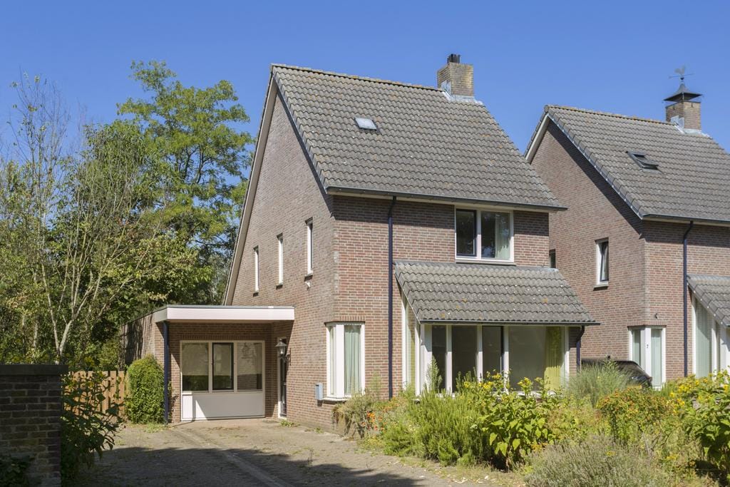 Foto 1 van Kerkweg 5