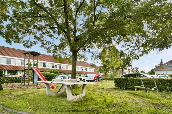Tussenwoning te koop: Westerklip 11, Loenen Aan De Vecht