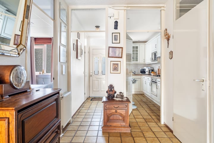 Appartement te koop: Hallant 21, Hoogvliet Rotterdam