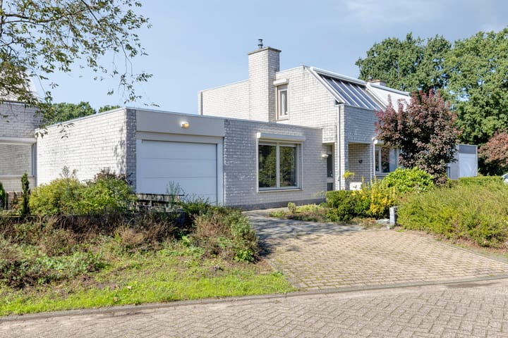 Foto 2 van Acacia 16