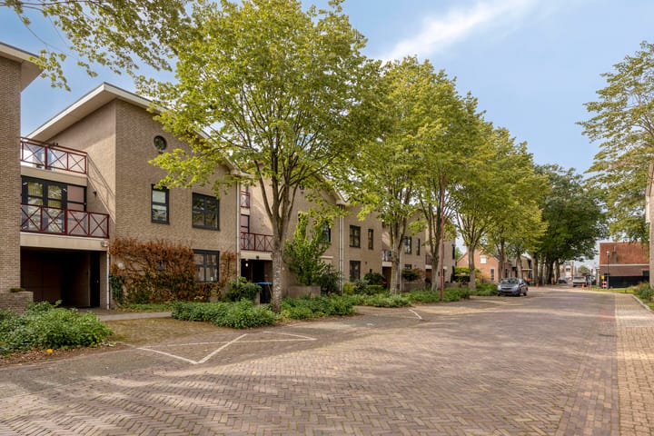 Photo 2 of Patronaatstraat 14-A