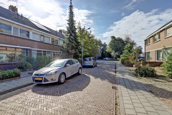 Foto 4 van Poppenroedestraat 6