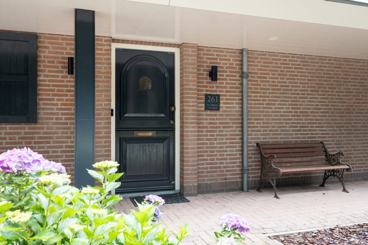 Vrijstaande woning te koop: Oude Liesboslaan 261, Breda