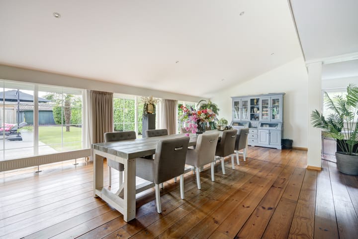 Vrijstaande woning te koop: Oude Liesboslaan 261, Breda
