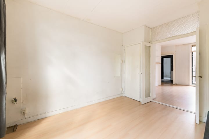 Appartement te koop: Molukkenstraat 61-1, Amsterdam