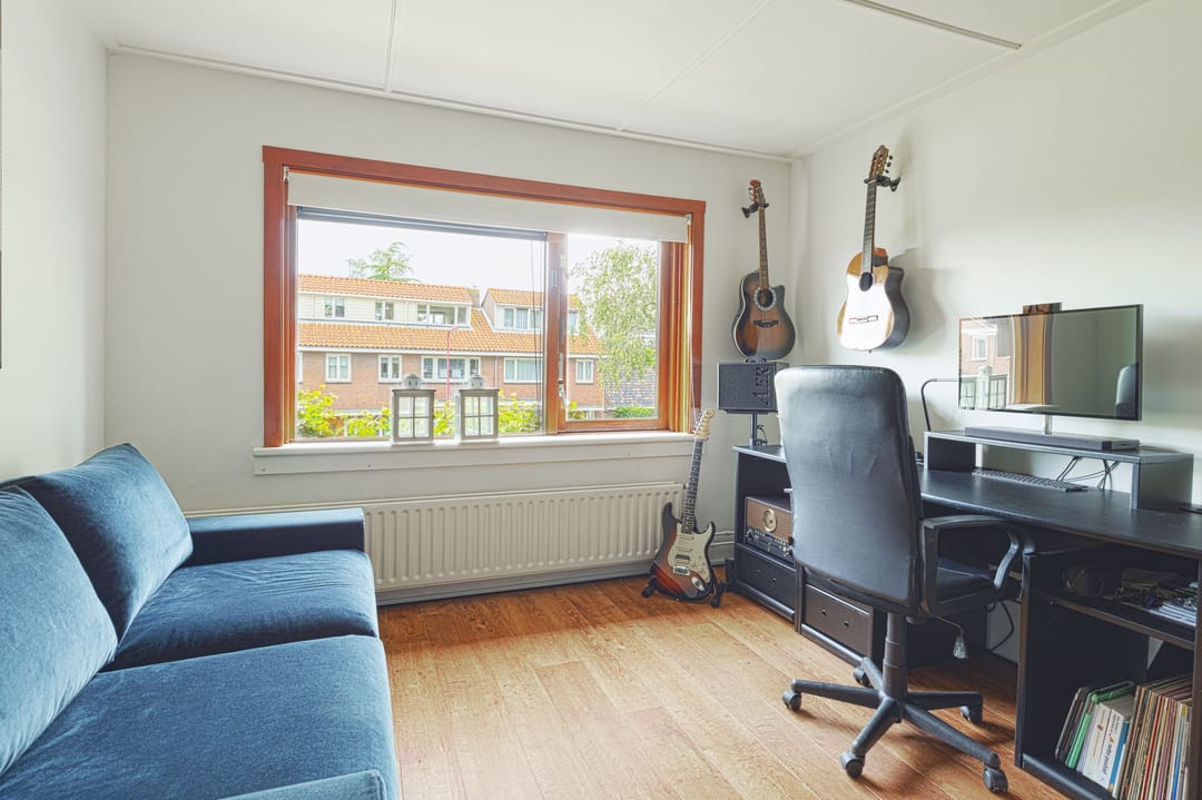 Photo 22 of Prins Bernhardstraat 17