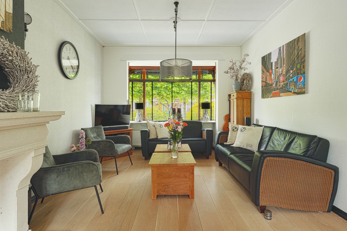 Photo 10 of Prins Bernhardstraat 17