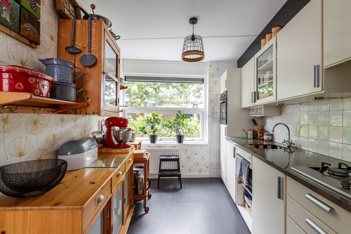 Tussenwoning te koop: De Nes 13, Vleuten