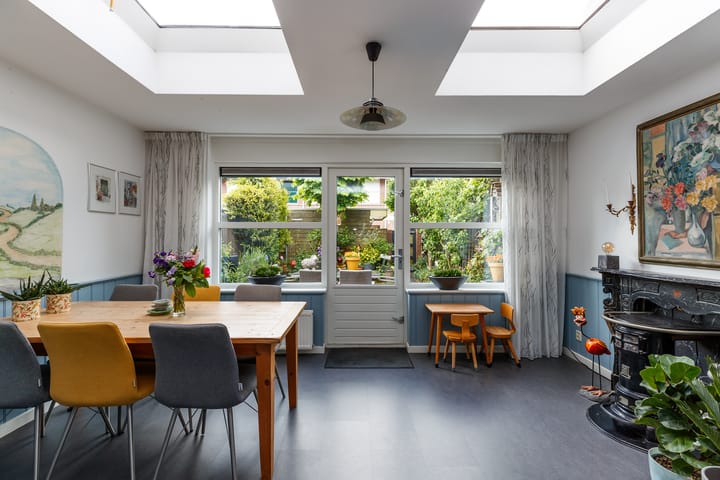 Tussenwoning te koop: De Nes 13, Vleuten