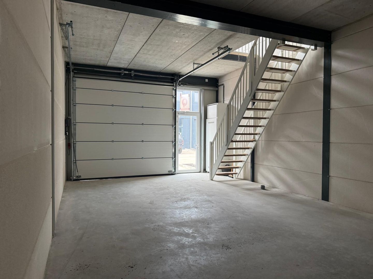 Bekijk foto 3 van Jaagpad 24-a