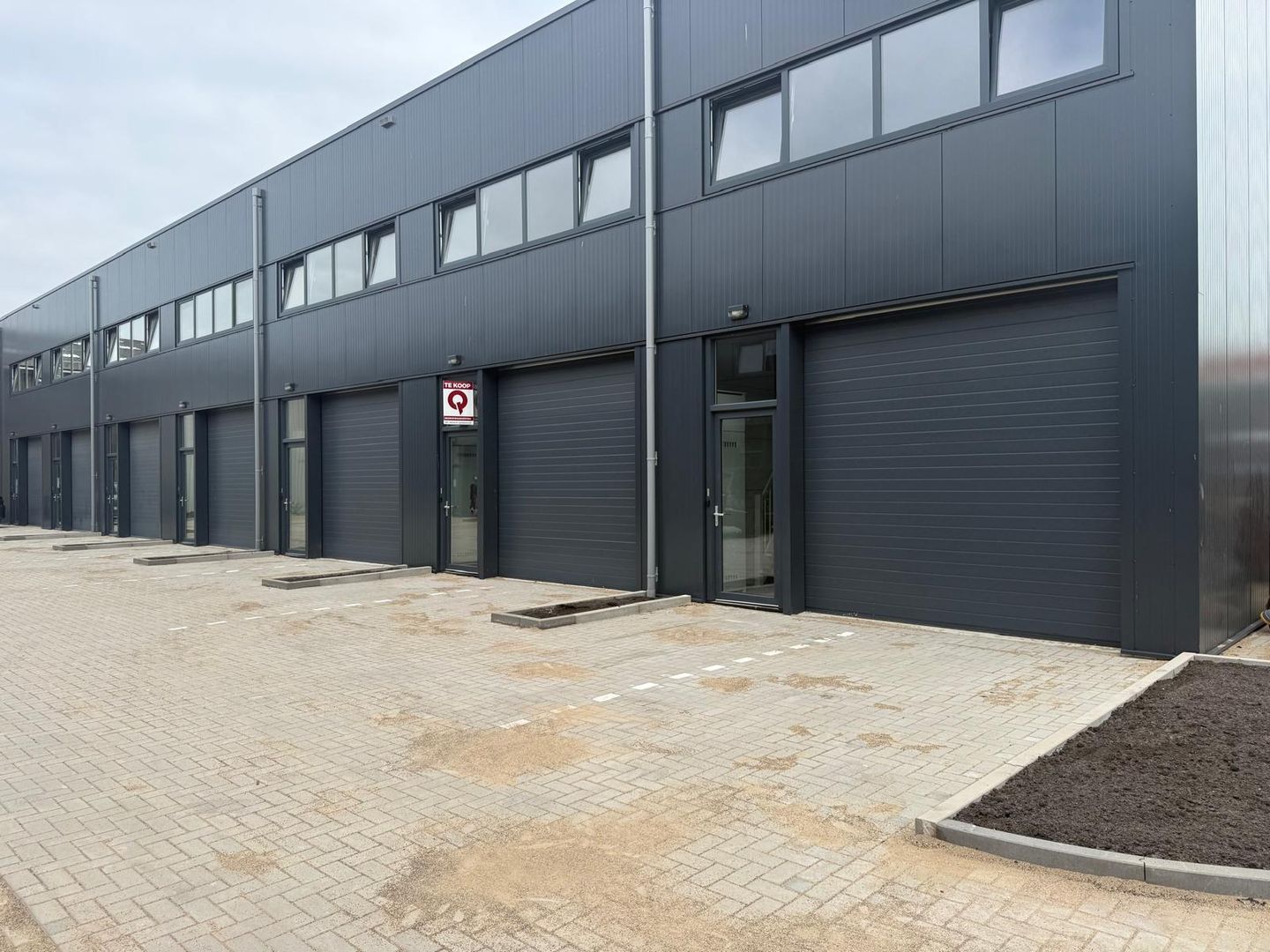 Bekijk foto 1 van Jaagpad 24-a