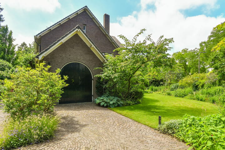 Vrijstaande woning te koop: Rembrandtlaan 7, Velp (Ge)