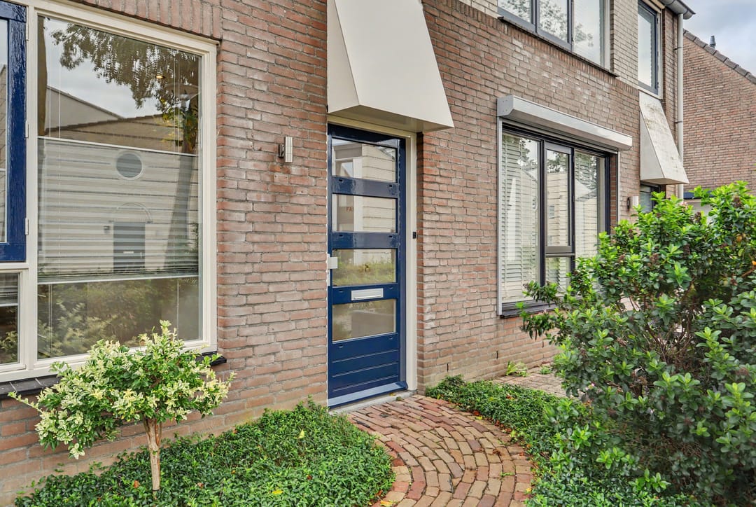 Photo 11 of Vogelwikke 38