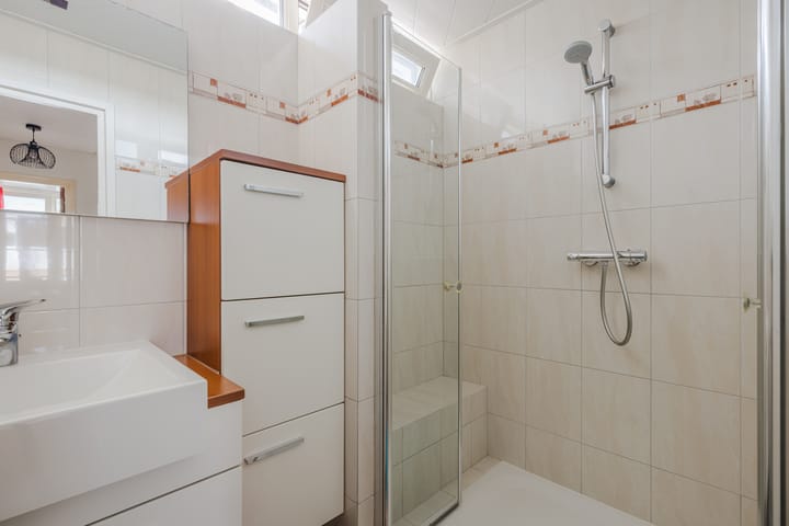Tussenwoning te koop: Kriekelaar 37, Geldrop