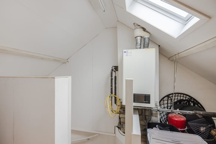 Tussenwoning te koop: Kriekelaar 37, Geldrop