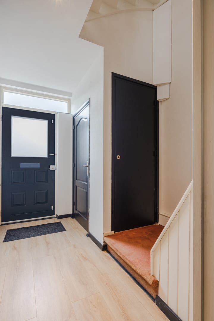 Tussenwoning te koop: Kriekelaar 37, Geldrop