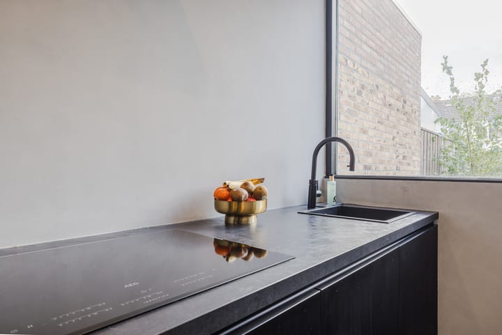 Tussenwoning te koop: Kriekelaar 37, Geldrop