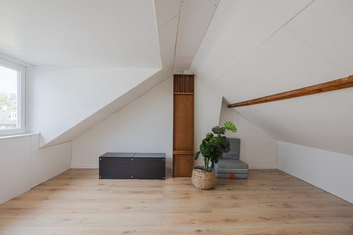 Tussenwoning te koop: Kriekelaar 37, Geldrop
