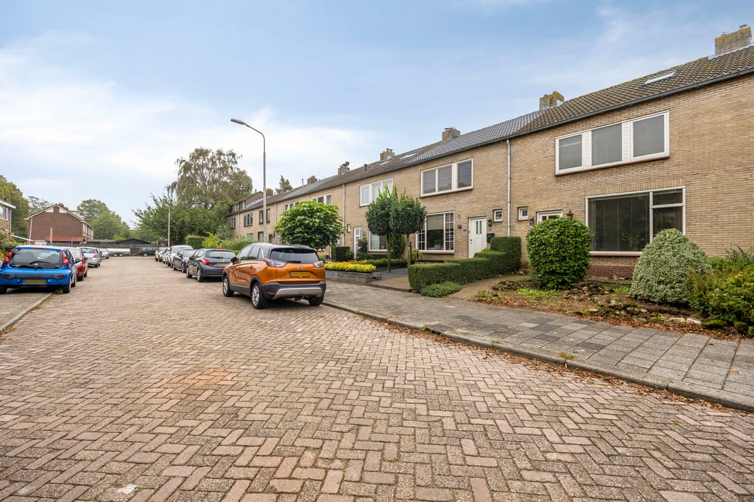 Photo 26 of Roerdompstraat 21