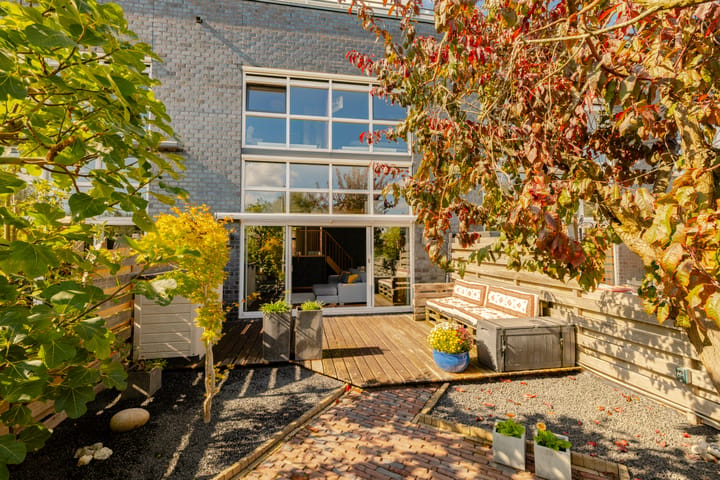 Tussenwoning te koop: Balatonmeerlaan 53, Amsterdam
