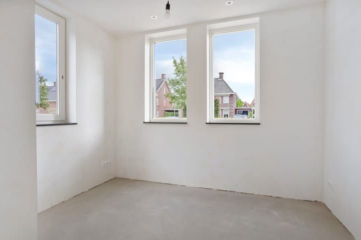 Tussenwoning te koop: Rijbroeksedreef 33, Beek En Donk