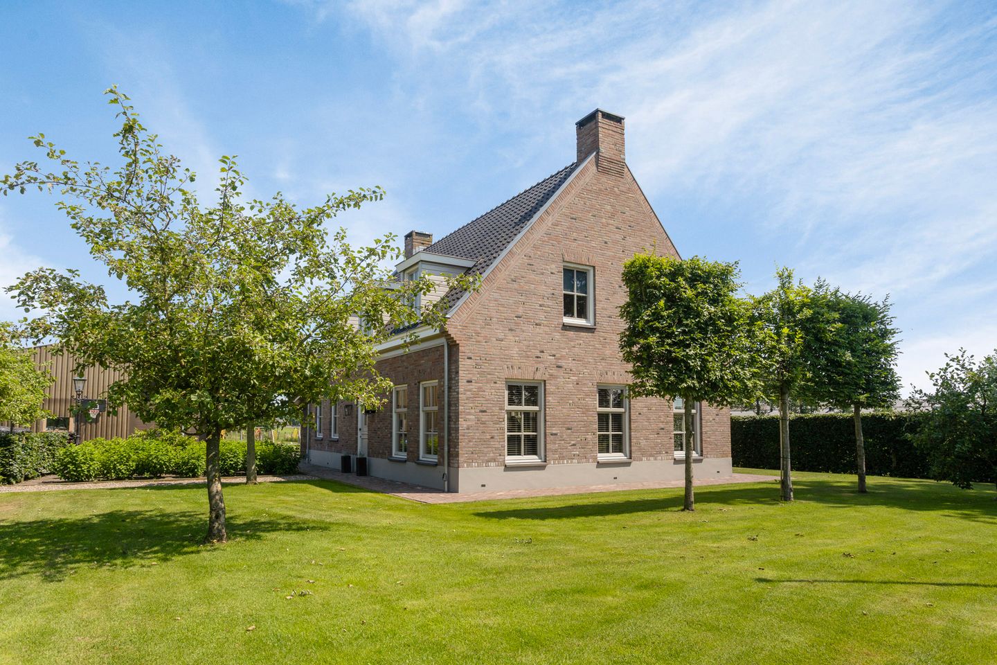 View photo 2 of Poelweg 36