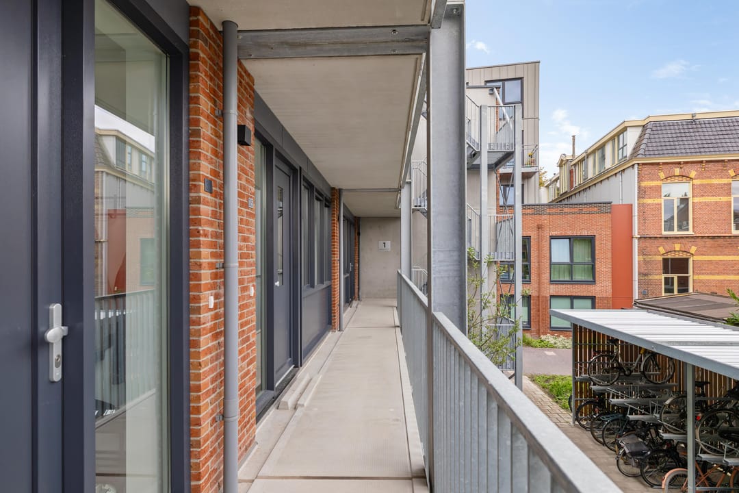 Photo 13 of Jullensstraat 35