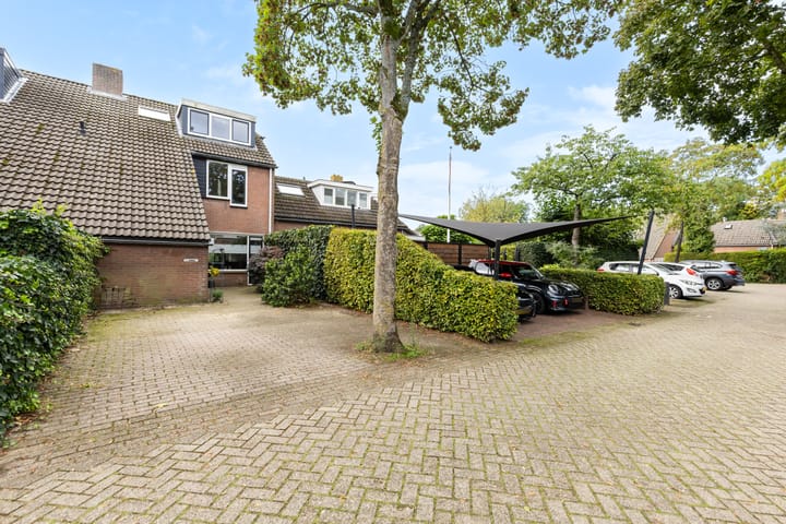 Tussenwoning te koop: Graspieper 9, Maartensdijk