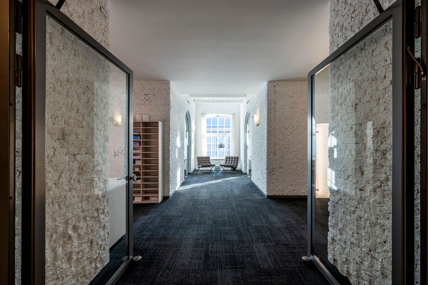 View photo 1 of Sarphatistraat 370