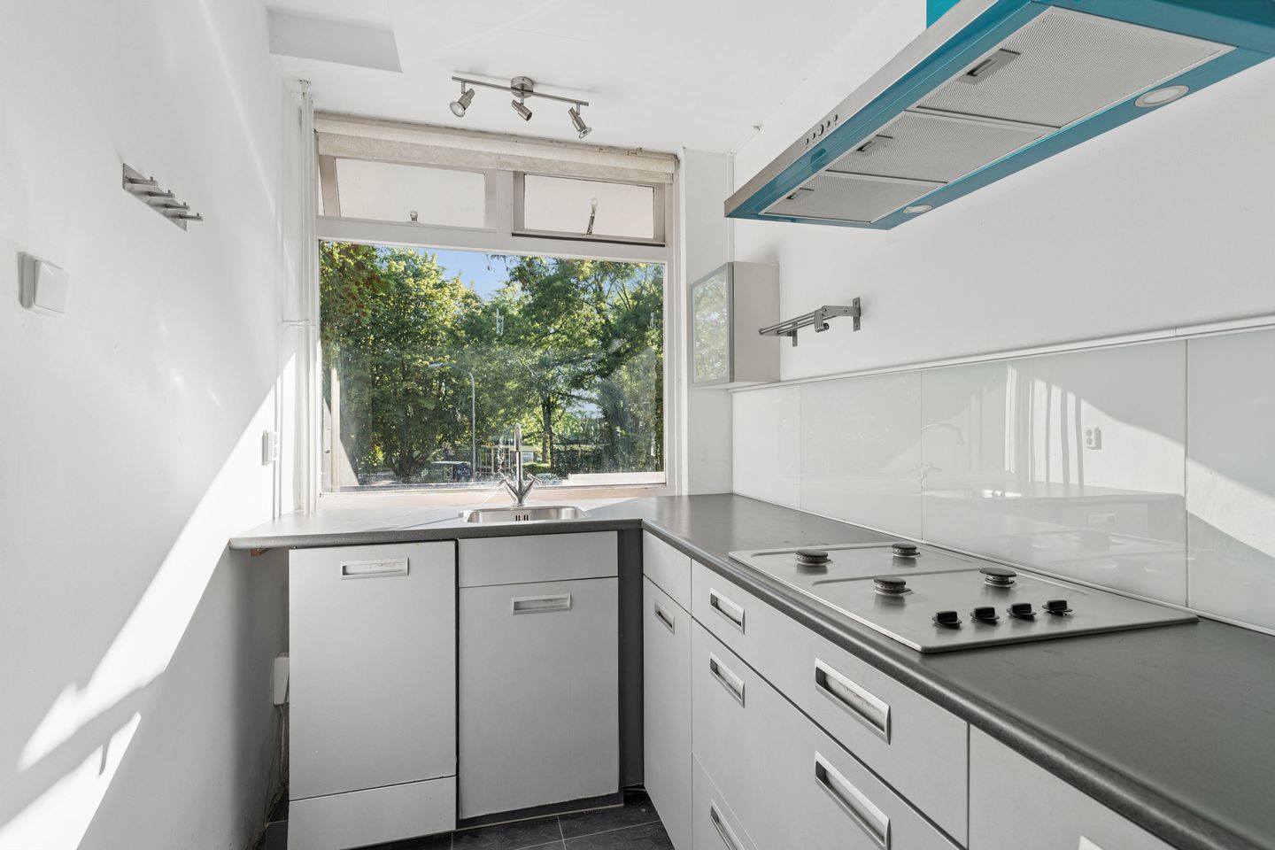 Photo 5 of Groen van Prinstererstraat 49