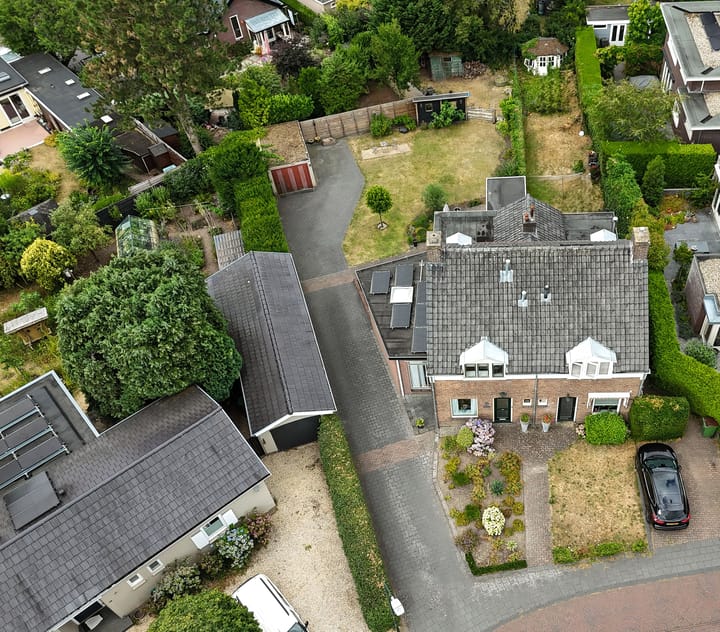 Twee-onder-één-kap te koop: Ploegseweg 17, Oosterbeek