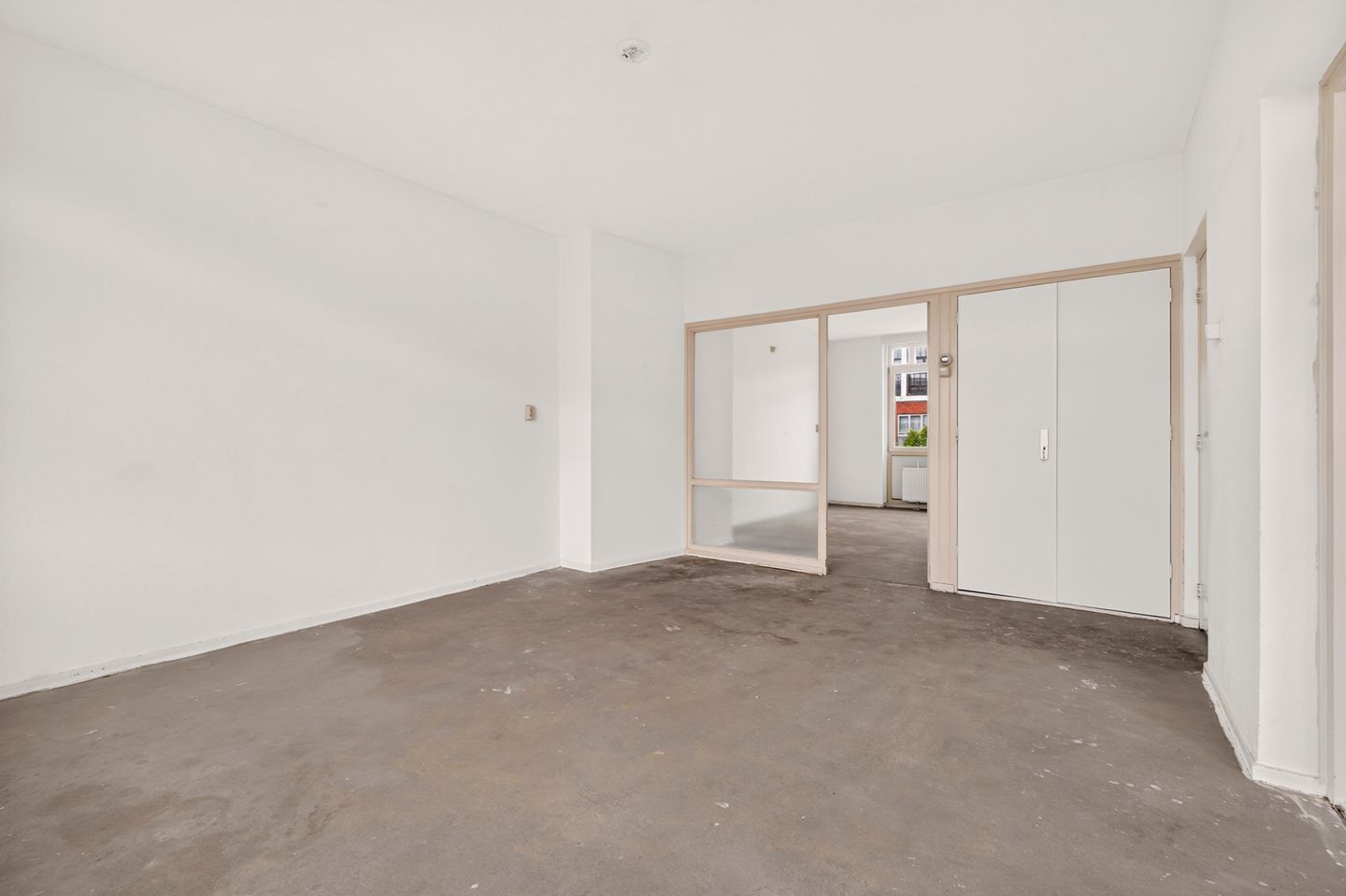 Photo 5 of Jan Mankesstraat 15-2