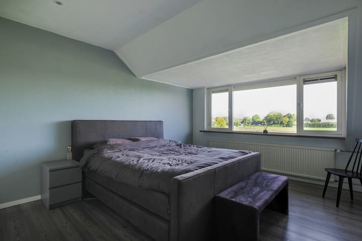 Twee-onder-één-kap te koop: Raadhuisstraat 7, Wijdenes