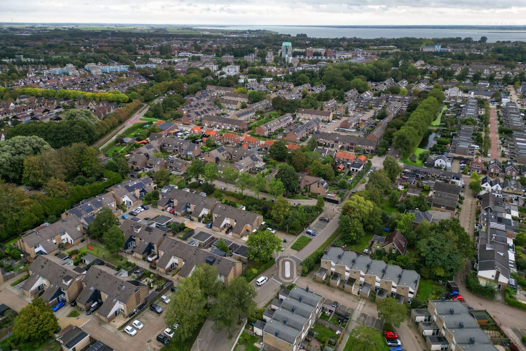 Photo 47 of Willem-Alexanderplaats 50